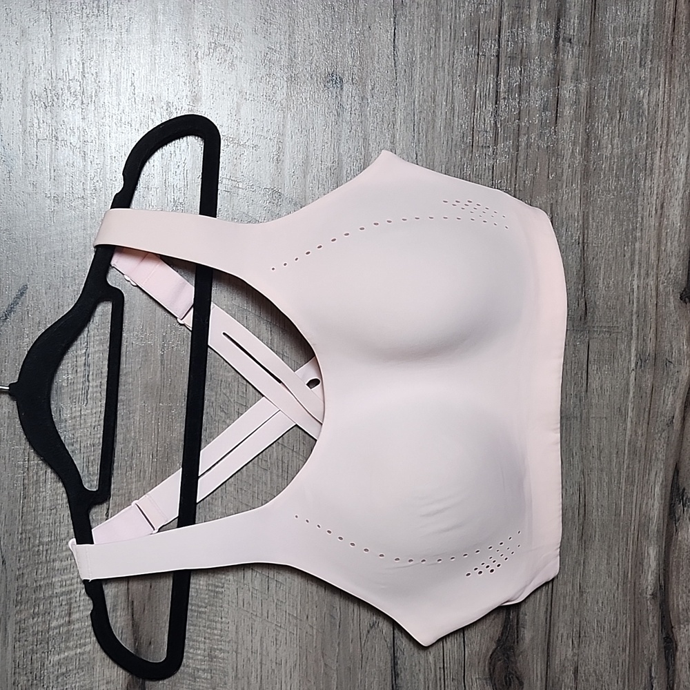 Lululemon Seamless Sports Bra